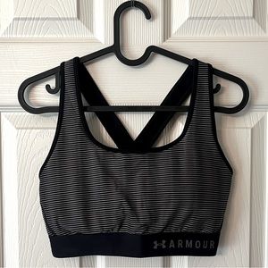 Under Armour Crossback Sports Bra, Size Large